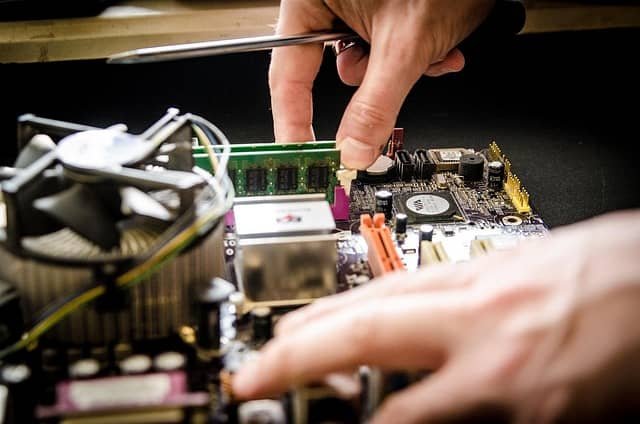 Ways to reduce e waste- Repair